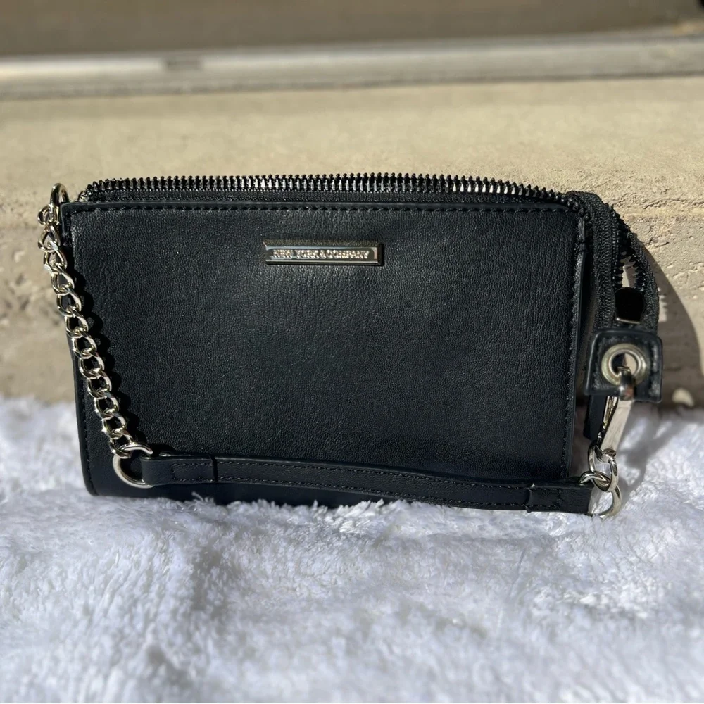 New York & Company black mini shoulder bag